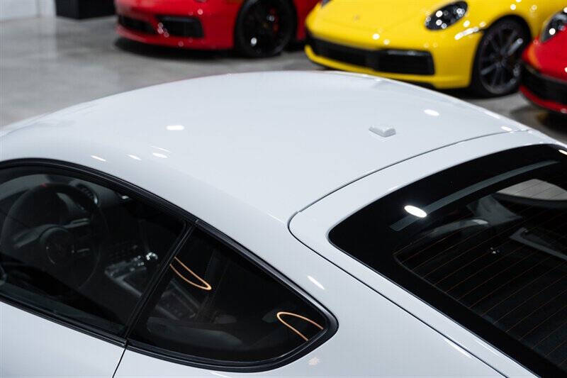 2021 Porsche 718 Cayman GT4