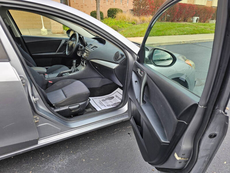 2010 Mazda MAZDA3 i Touring photo 23