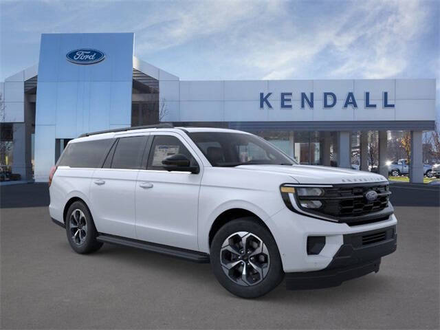 2026 Ford Expedition MAX Active