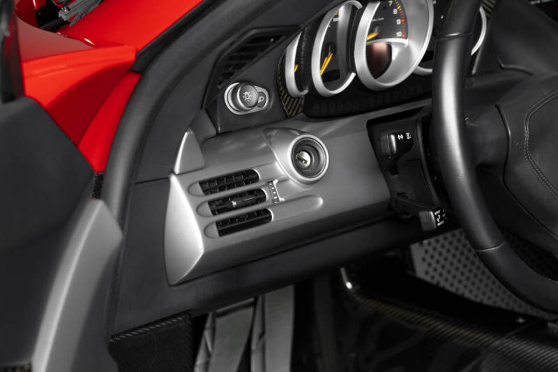 2004 Porsche Carrera GT