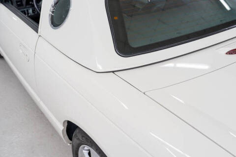 2002 Ford Thunderbird Deluxe