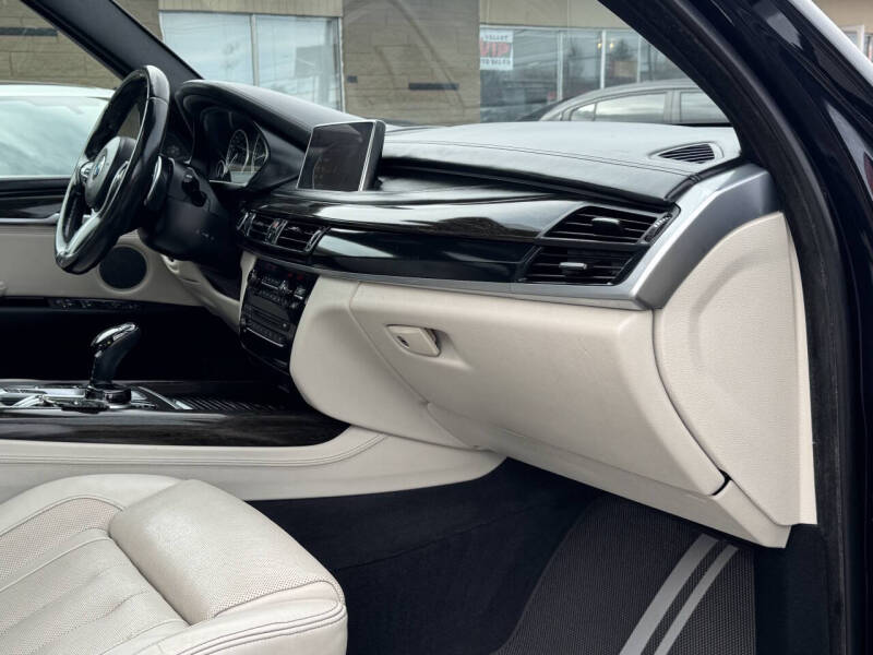 2017 BMW X5 xDrive50i
