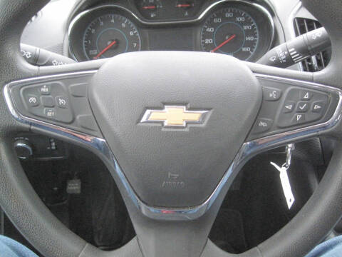 2017 Chevrolet Cruze LT Auto