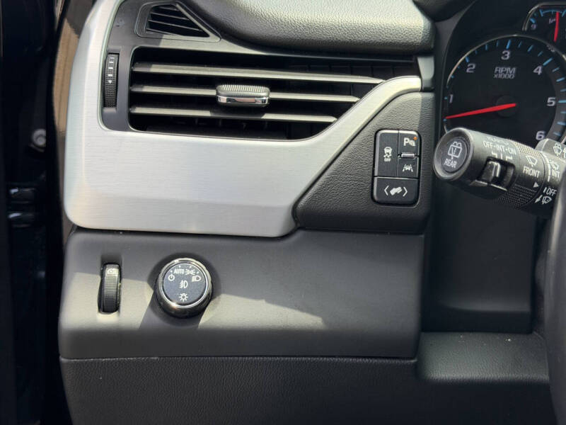 2020 GMC Yukon SLT