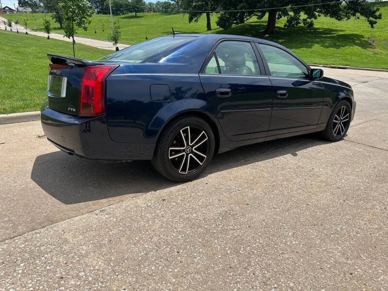 2005 Cadillac CTS