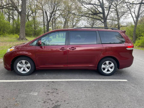 2014 Toyota Sienna