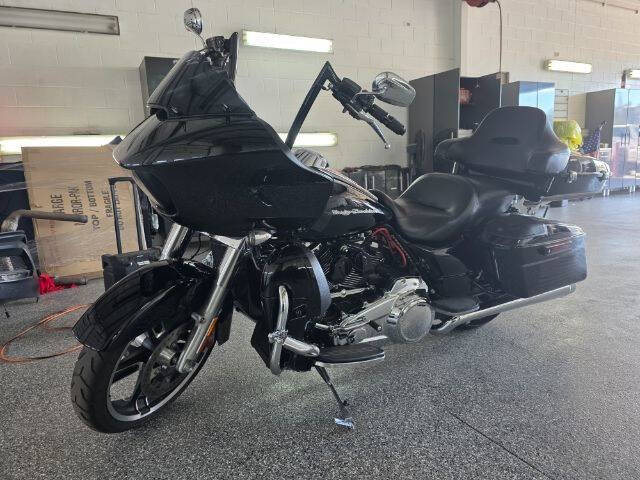 2018 Harley-Davidson Road Glide Special