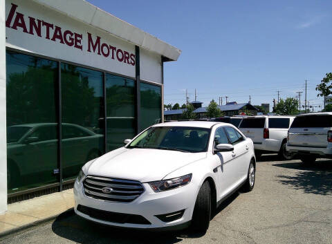 2016 Ford Taurus SEL