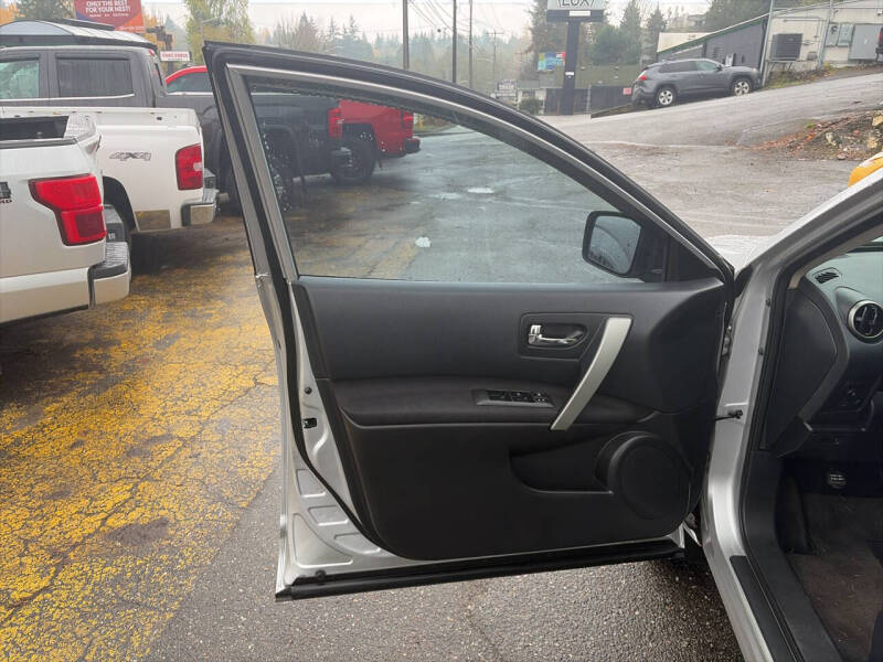 2013 Nissan Rogue SV