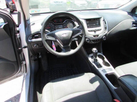 2017 Chevrolet Cruze LS Auto