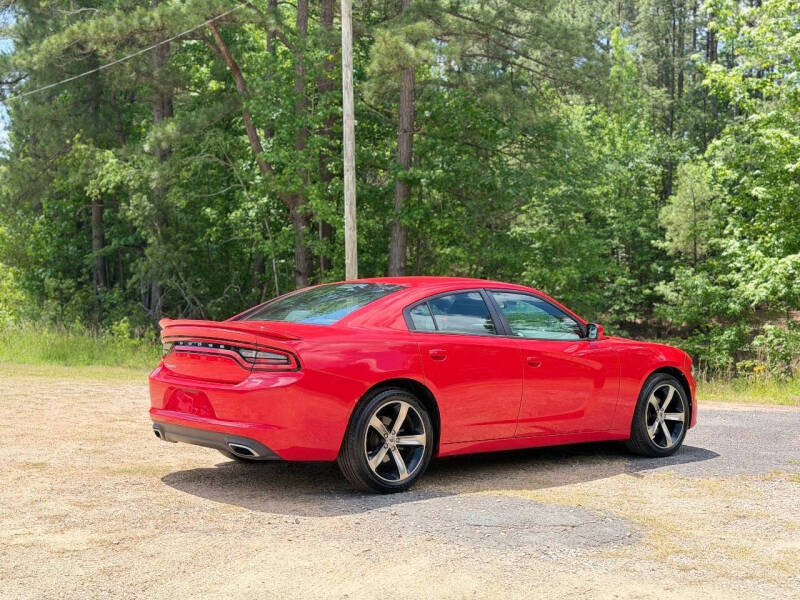 2017 Dodge Charger SE