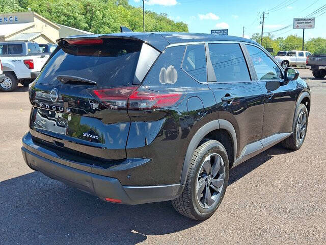 2024 Nissan Rogue SV