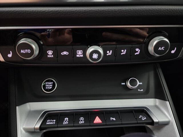 2023 Audi Q3 quattro S line Premium 45 TFSI