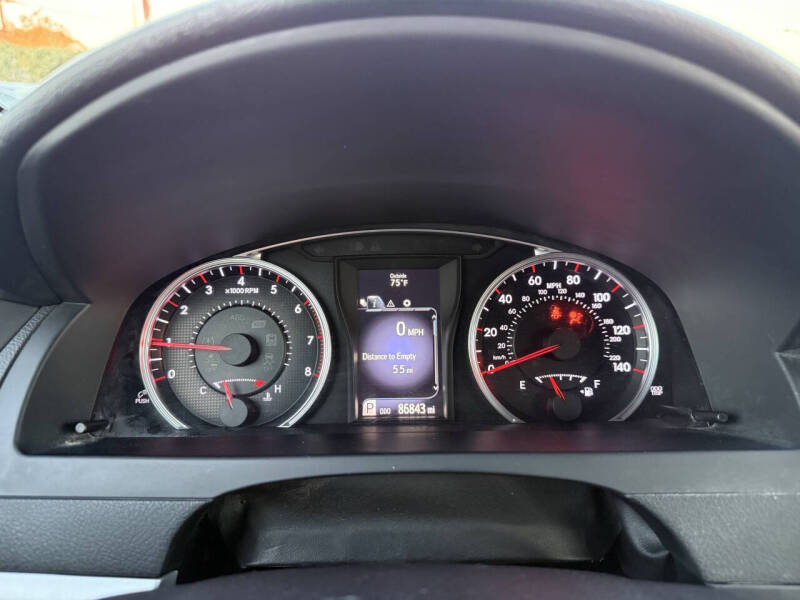 2016 Toyota Camry SE