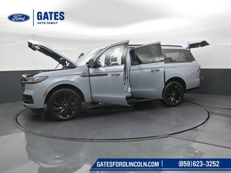 2025 Lincoln Navigator L Reserve