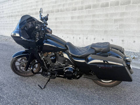 2022 Harley-Davidson Road Glide ST