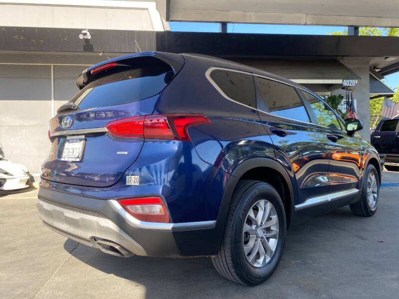 2019 Hyundai Santa Fe SE 2.4L