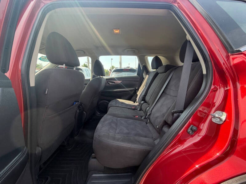2015 Nissan Rogue S