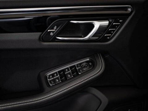 2026 Porsche Macan T