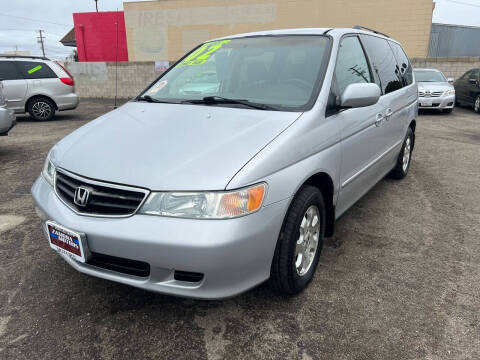 2002 Honda Odyssey for sale at ZAMORA MOTORS in Oxnard CA