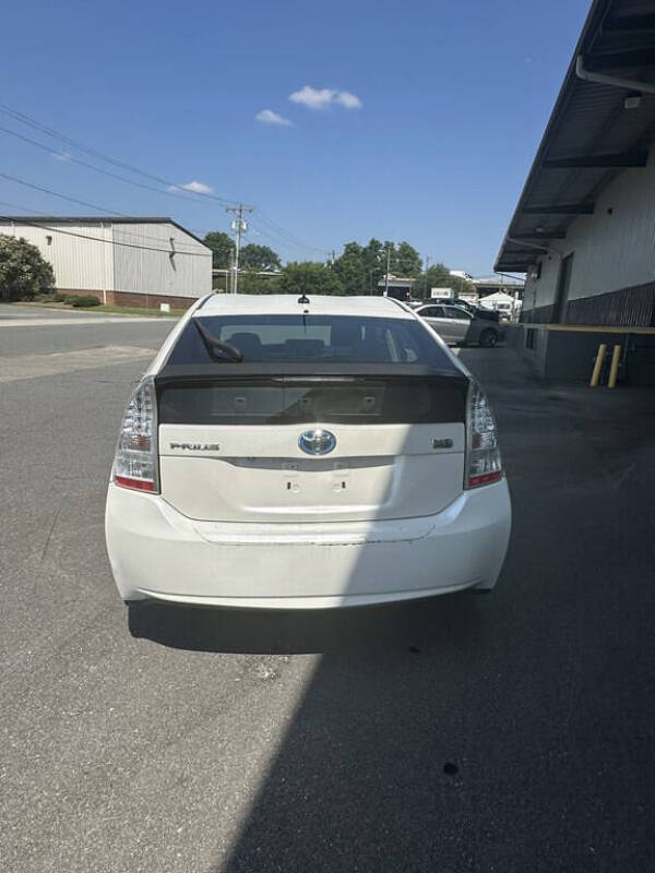 2011 Toyota Prius One