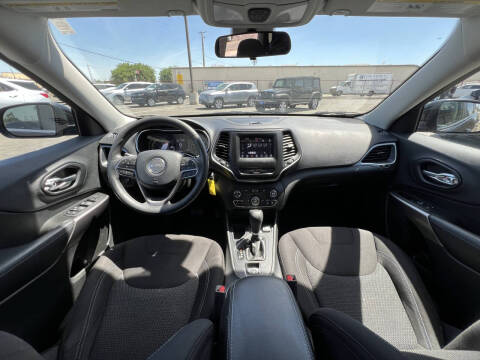 2019 Jeep Cherokee Latitude