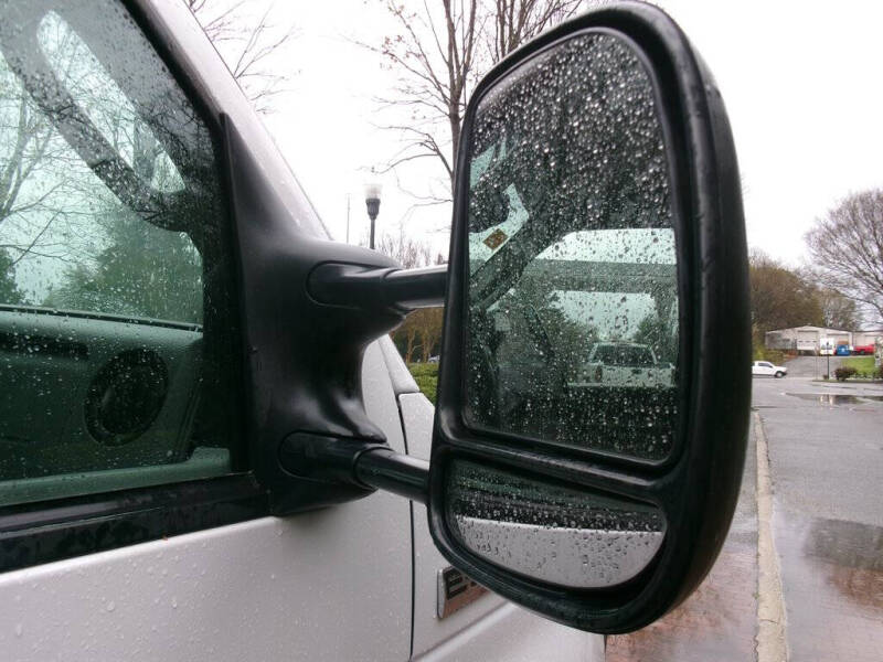 2017 Ford E-Series E-350 SD