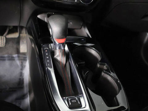 2025 Chevrolet Trax RS