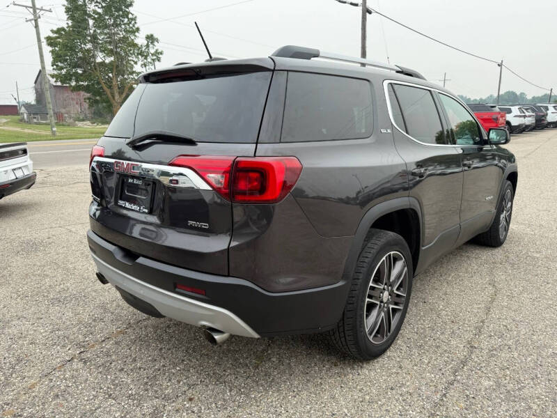 2017 GMC Acadia SLE-2