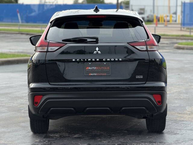 2022 Mitsubishi Eclipse Cross LE