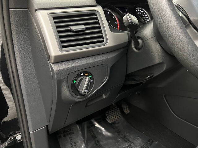 2020 Volkswagen Atlas Cross Sport S