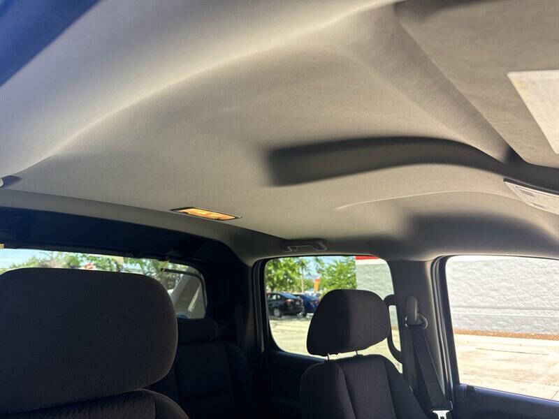 2012 Chevrolet Avalanche LS