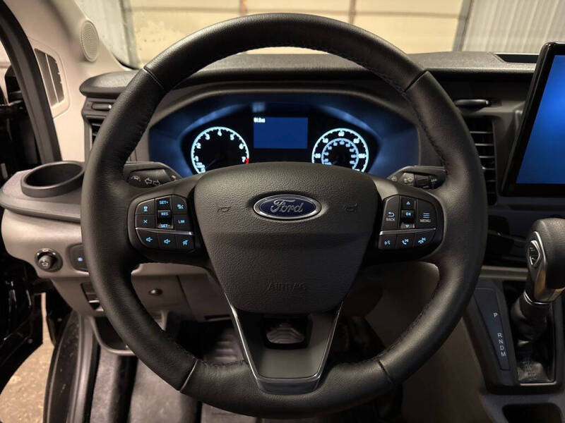 2024 Ford Transit 250
