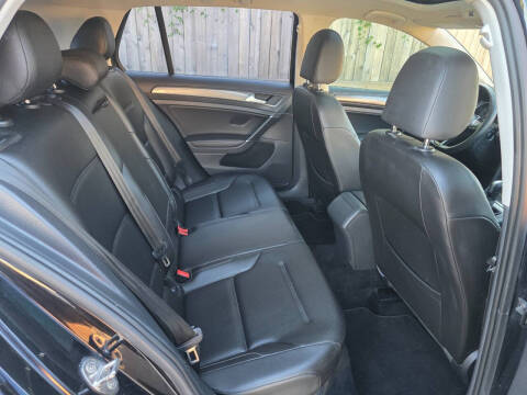 2020 Volkswagen Golf TSI