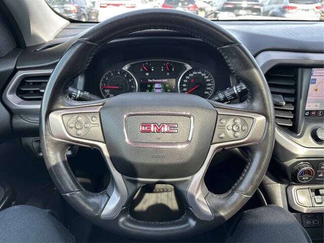 2021 GMC Acadia AT4
