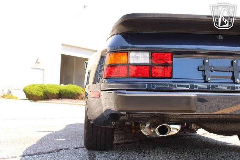1987 Porsche 944 S