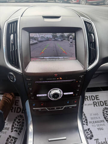 2019 Ford Edge Titanium