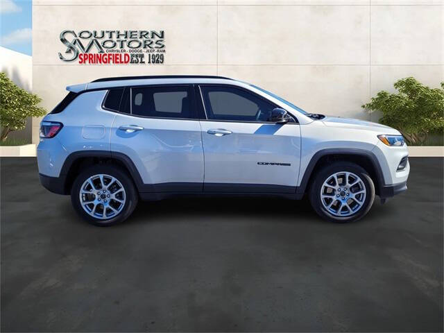 2025 Jeep Compass Latitude