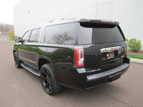 2017 GMC Yukon XL Denali