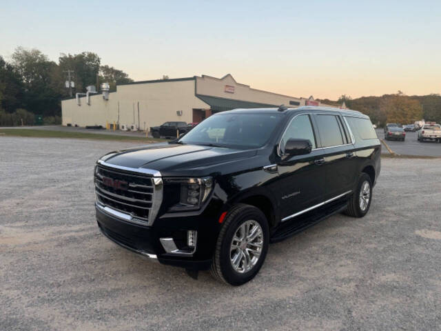 2021 GMC Yukon XL for sale at Guadalupe Auto Sales, LLC. in Jemison, AL