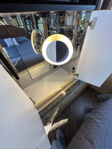 2001 Prevost Liberty