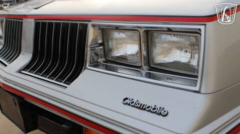 1984 Oldsmobile Cutlass Calais Hurst