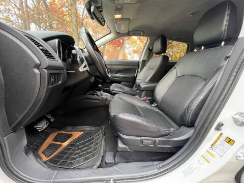 2016 Mitsubishi Outlander Sport 2.4 SEL