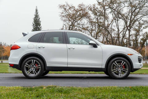2013 Porsche Cayenne S
