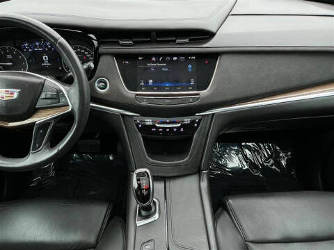 2017 Cadillac XT5 Platinum