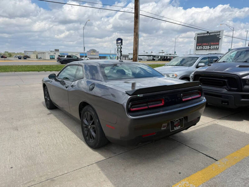 2022 Dodge Challenger SXT