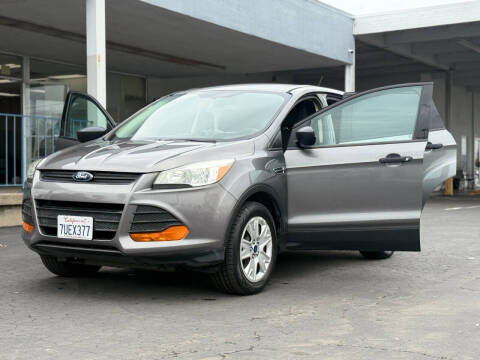 2013 Ford Escape S
