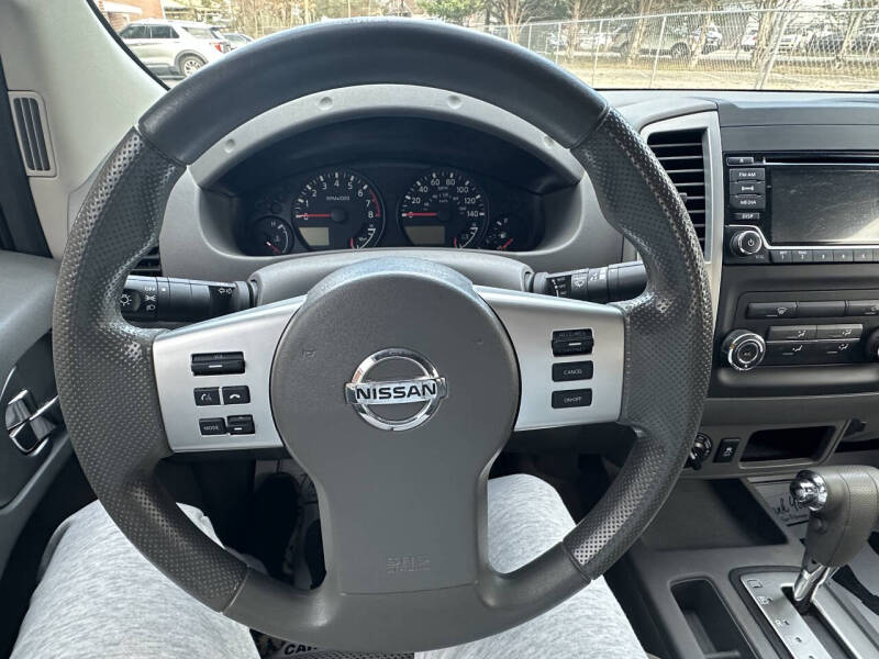 2016 Nissan Frontier SV