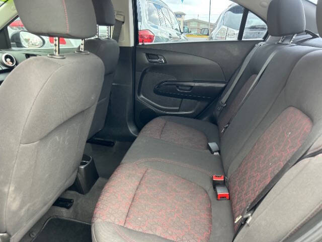 2020 Chevrolet Sonic LT