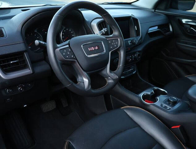 2022 GMC Terrain AT4